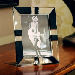 Crystal photo frame