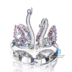 crystal couple swans