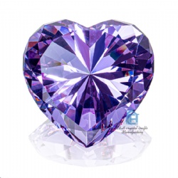 crystal heart-shpaed diamond